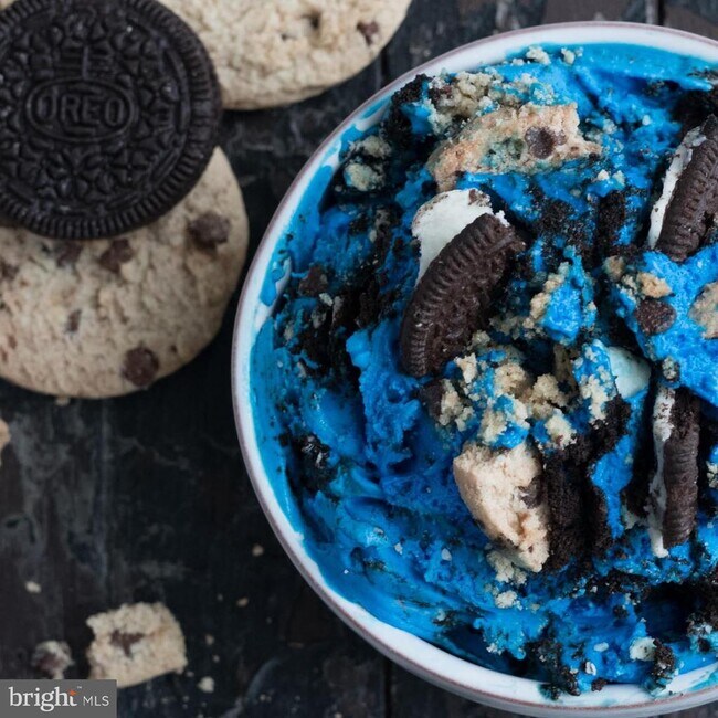 Building Photo - 120 Eaton Dr