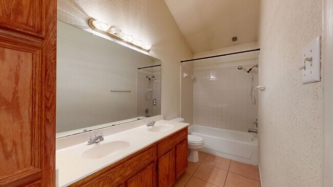 Building Photo - 2 WEEKS FREE + $1,295 ALL TILE DUPLEX BY FORT HOOD!!!