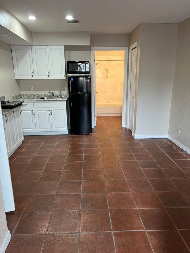Building Photo - 2777-124 N. Poinciana Blvd., Kissimmee