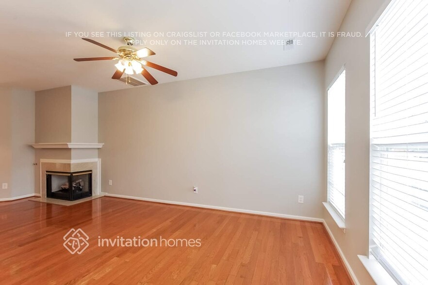 Building Photo - 6930 Creft Cir