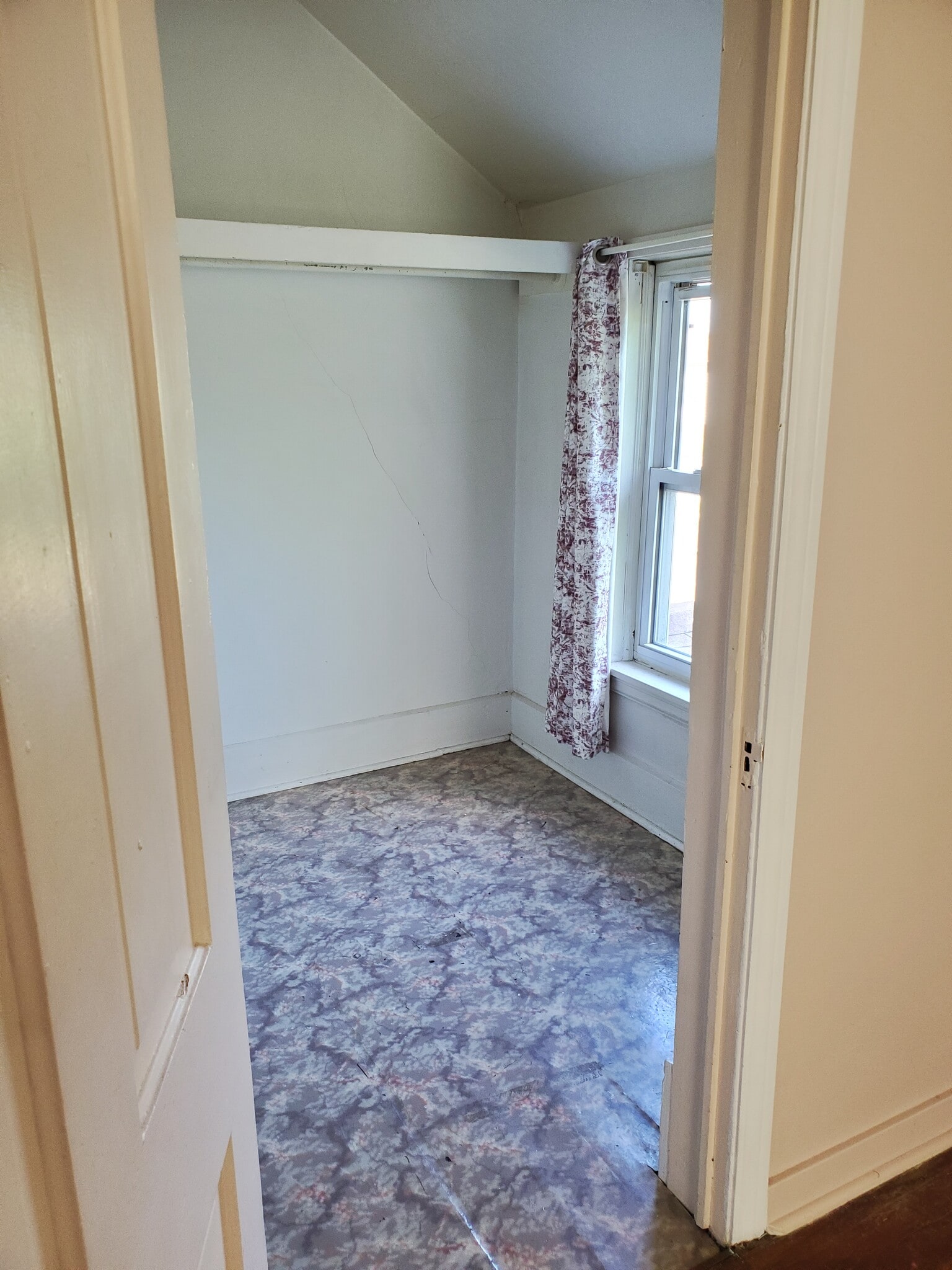 Master Closet - 1107 Baxter Ave