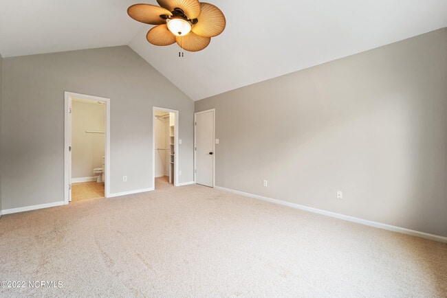 Building Photo - 130 Broadleaf Dr