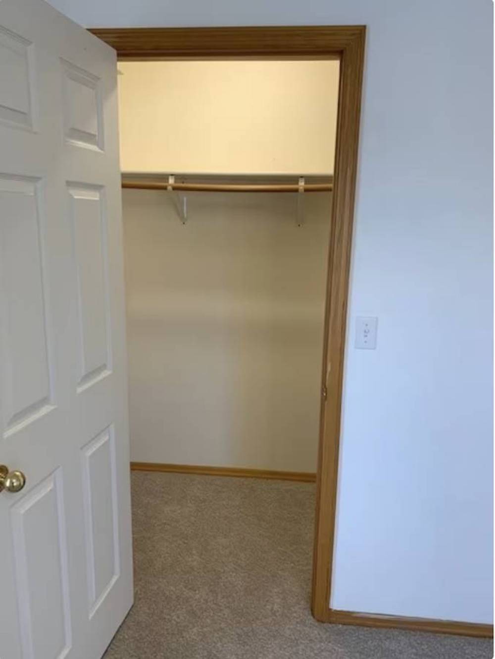 Bedroom 1 - 414 W Babcock St, Unit 1