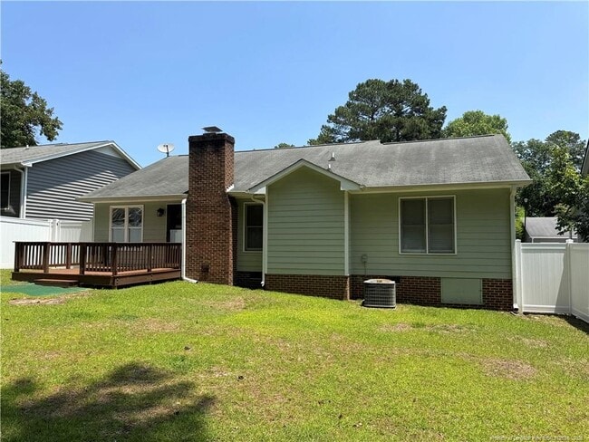 Building Photo - 699 Dowfield Dr