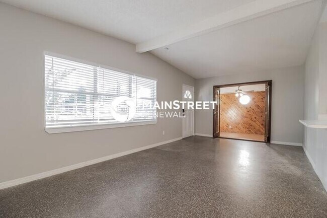 Building Photo - 3 Bedroom Pet-Friendly Home in Orlando, FL...