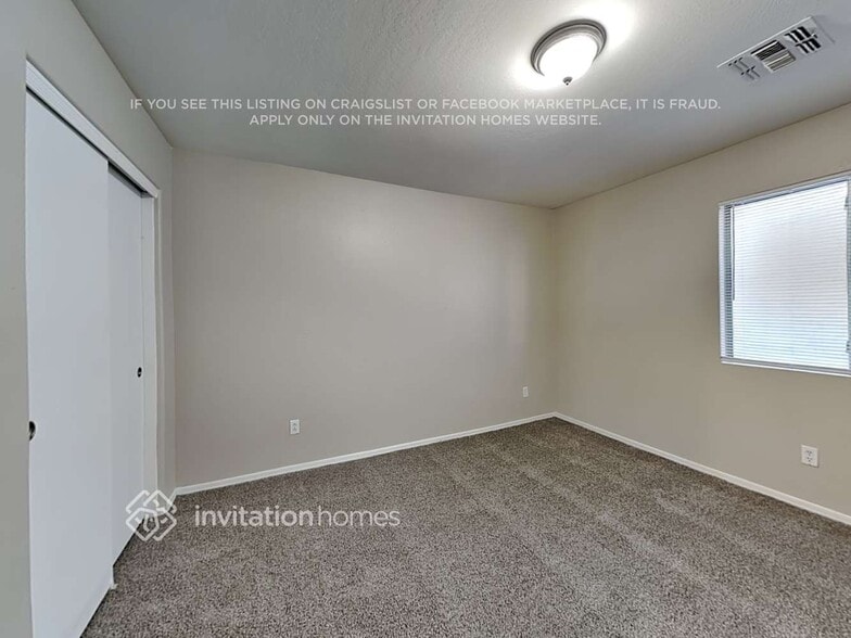 Building Photo - 11017 E Abilene Ave