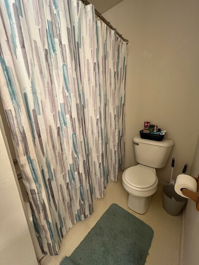 Building Photo - 457 W 91st Cir