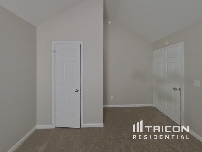 Building Photo - 6466 Splitpine Ct