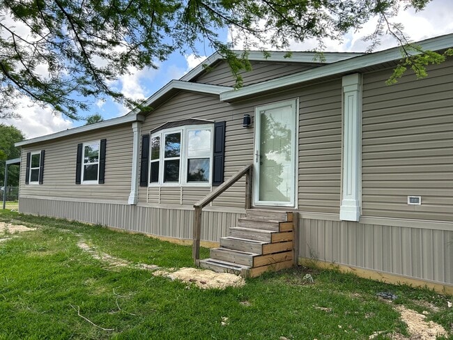 Building Photo - 12545 Louis Dr