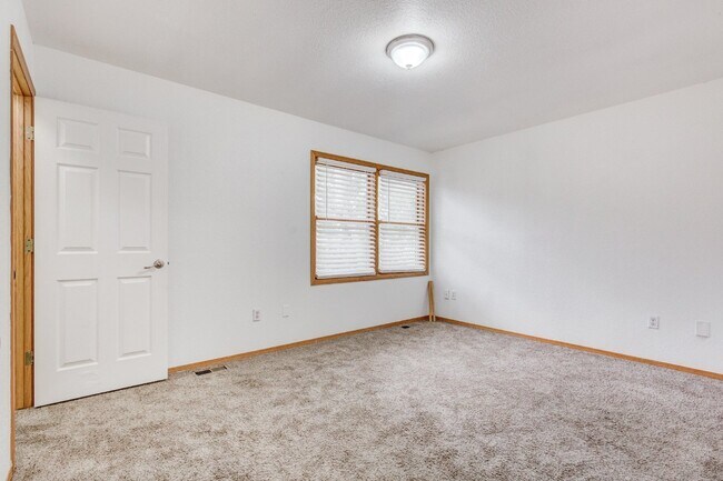 Building Photo - 2535 Spruce St