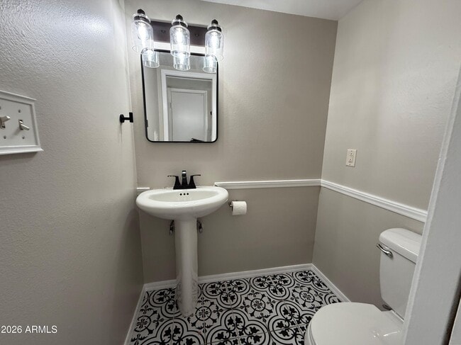 Building Photo - 1234 E Baker Dr