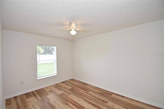Building Photo - 14 Ryley Ln