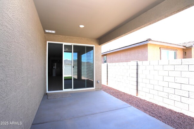 Building Photo - 24218 W Hopi St