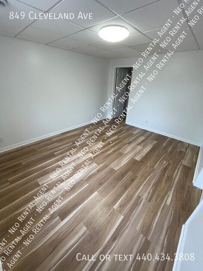 Building Photo - 849 Cleveland Ave