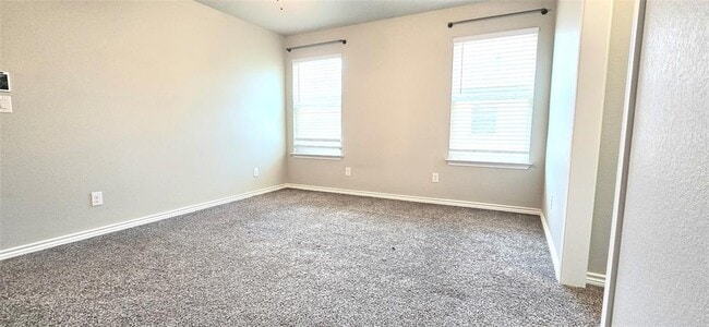 Building Photo - 136 Mike Warner Dr