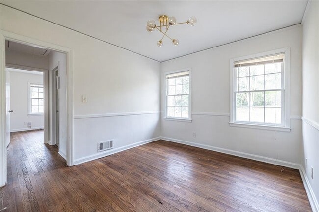 Building Photo - 2986 Belvedere Ln