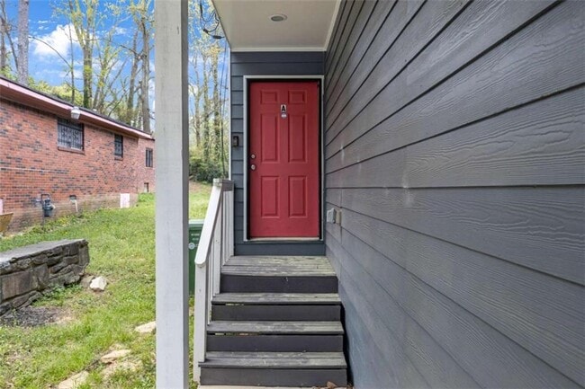 Building Photo - 1948 Detroit Ave NW