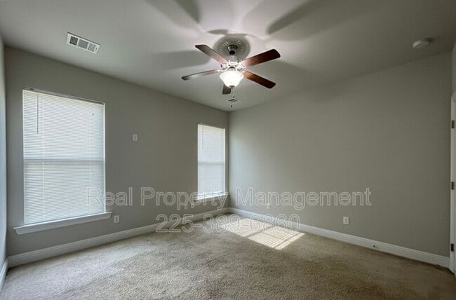 Building Photo - 7948 Antebellum Ave