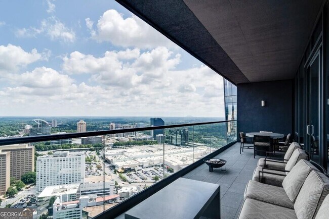 Building Photo - 3344 Peachtree Rd