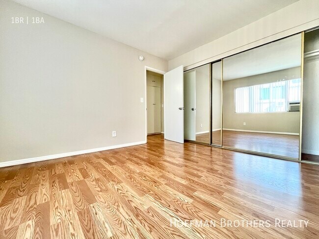 Building Photo - 4098 Arch Dr