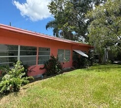 Building Photo - Spacious 2-Bed/2-Bath Mobile Home for Rent!