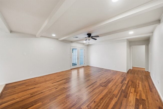 Building Photo - 10170 Hanka Dr