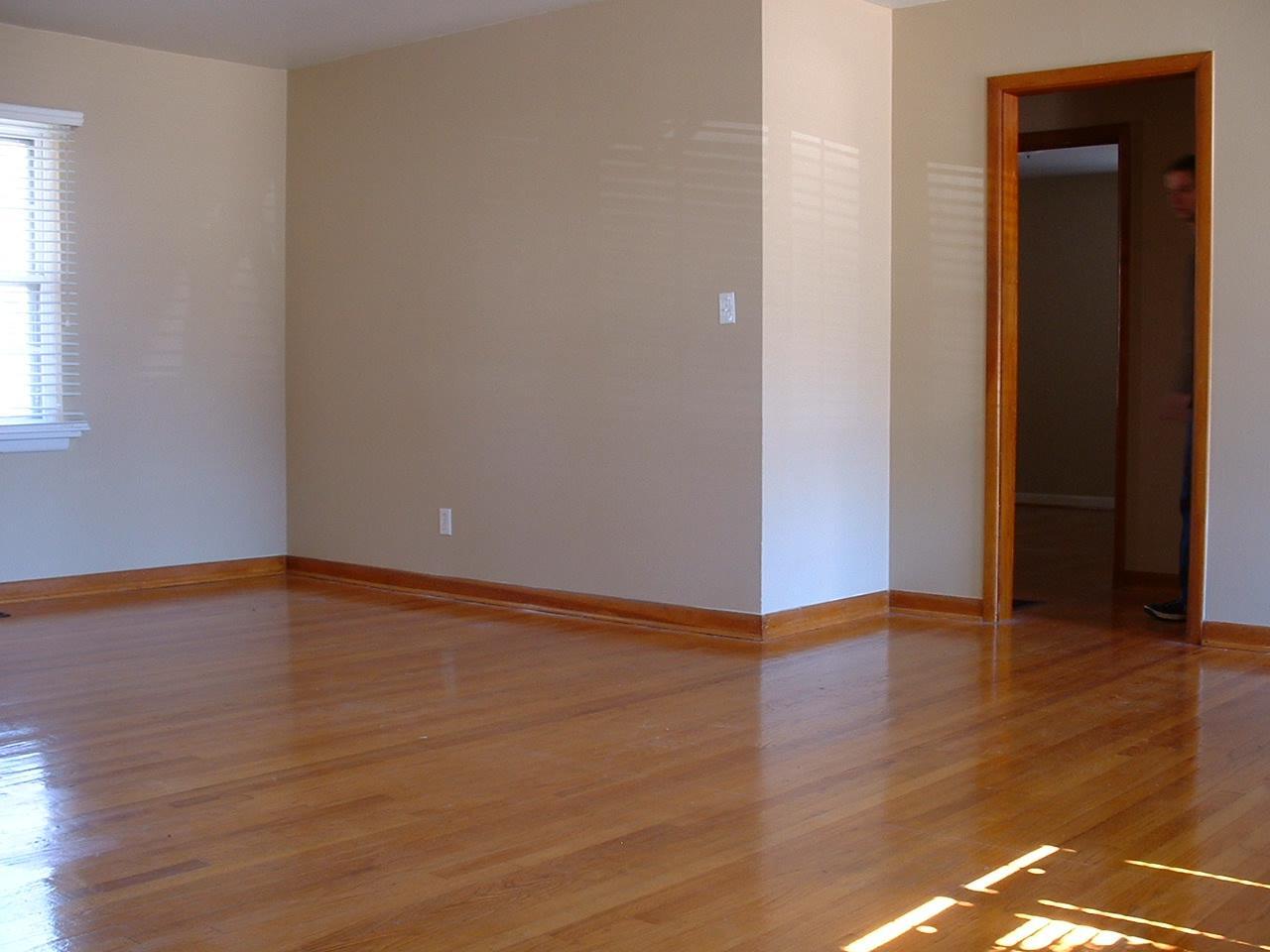 Building Photo - 1209 Windsor Way