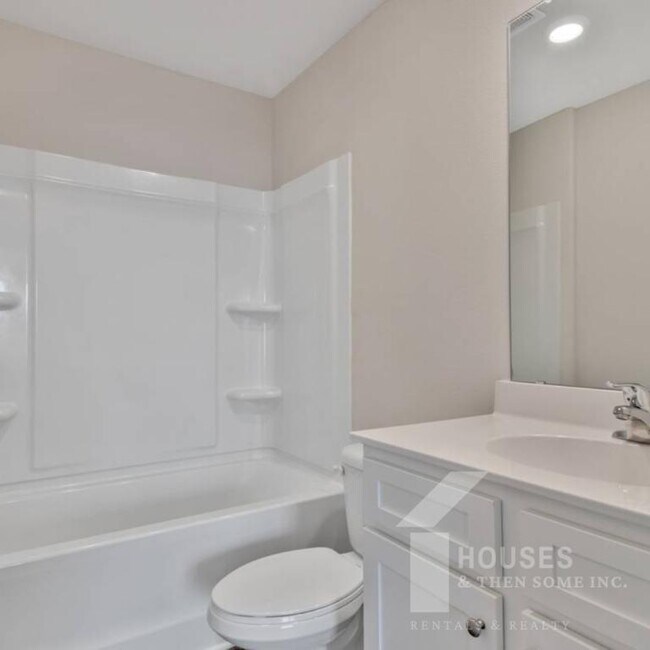 Building Photo - 4057 Reinfield Dr