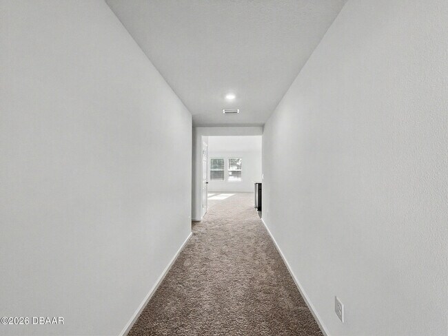 Building Photo - 55 Signet Cir