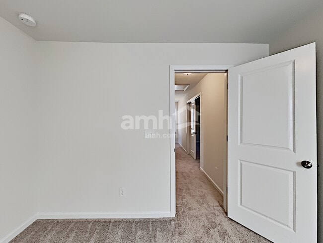 Building Photo - 356 Winston Cir