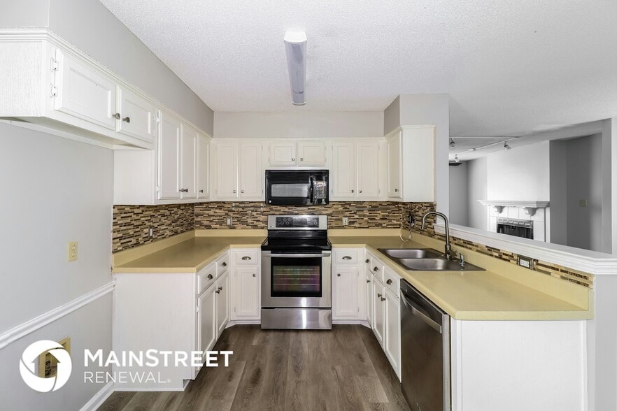 Building Photo - 1656 Sorghum Mill Dr