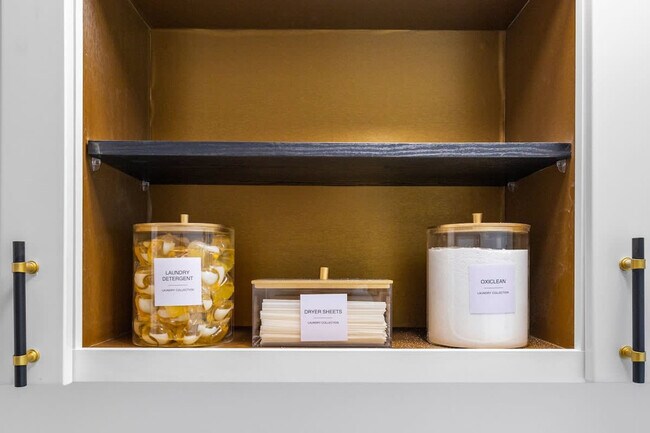 Building Photo - 10366 NW 15th St