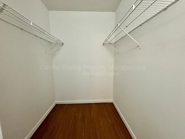 Building Photo - 8211 Sun Spring Cir