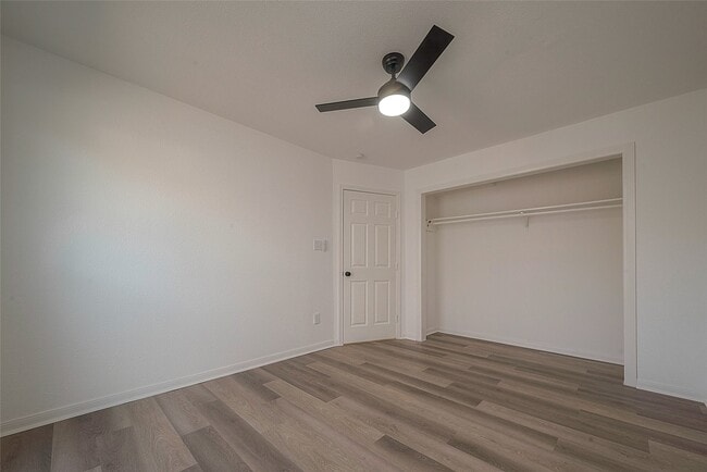 Building Photo - 3320 Hays St