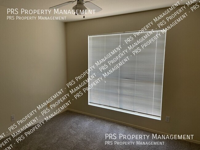 Building Photo - 16031 S 40th Way
