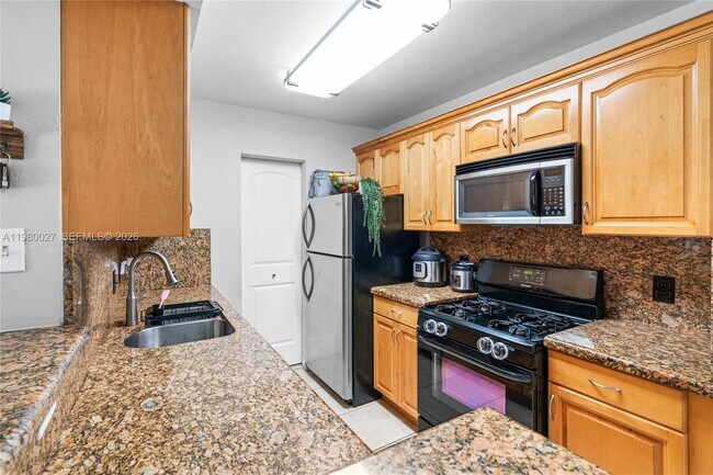 Building Photo - 15295 SW 106th Ln