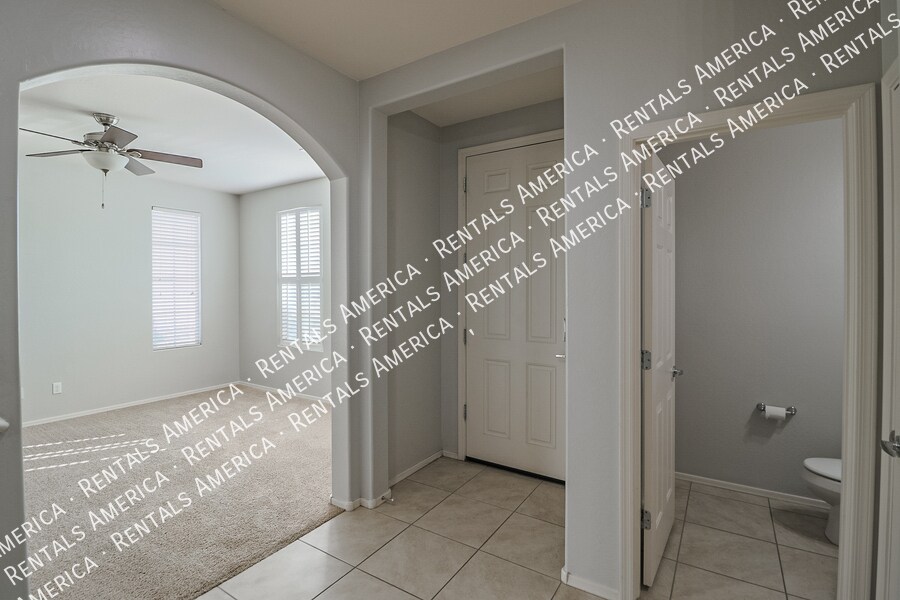 Building Photo - 17746 W Banff Ln