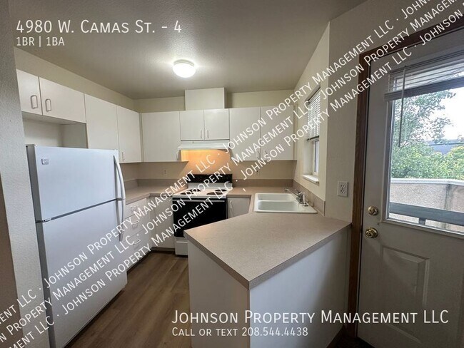 Building Photo - 4980 W Camas St