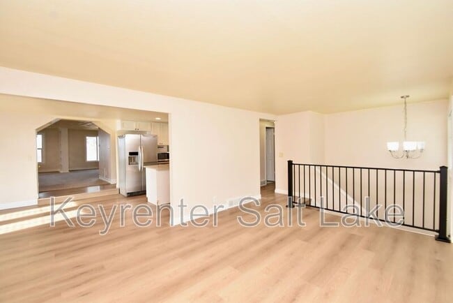 Building Photo - 9408 Turnpike Ln