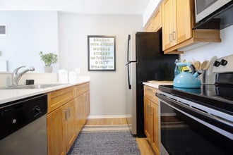 Building Photo - 745 N Dearborn St