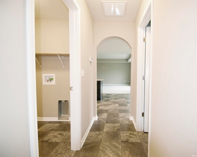 Building Photo - 15028 Whitaker Dr