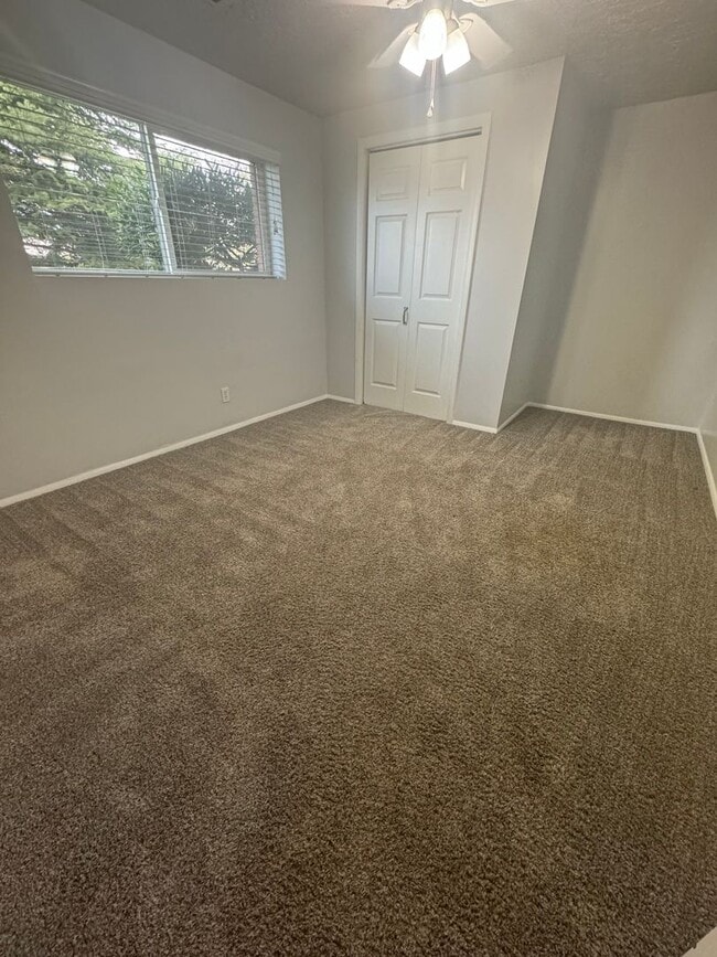 Building Photo - Beautiful Ogden Home for Rent!