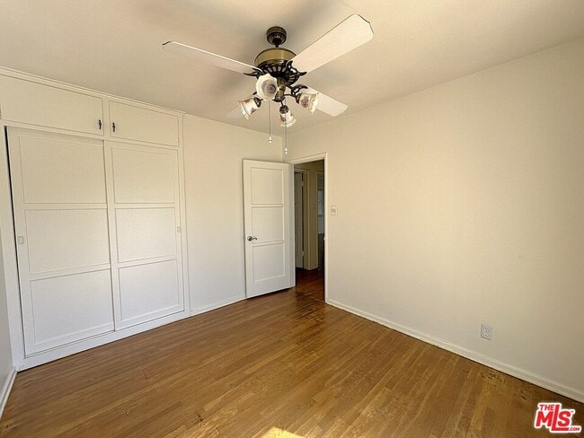 Building Photo - 5468 W 120th St