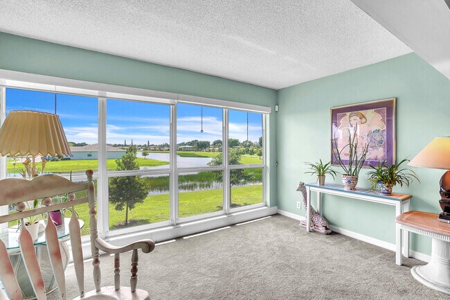 Building Photo - 5910 Via Delray Blvd