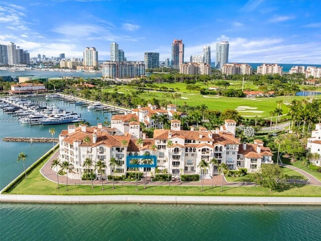 Building Photo - 2425 Fisher Island Dr