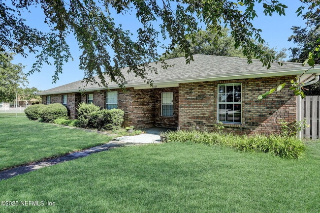 Building Photo - 8089 Springtree Road