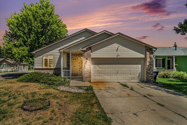 Primary Photo - Recently Updated 3Bd 2bath Ranch