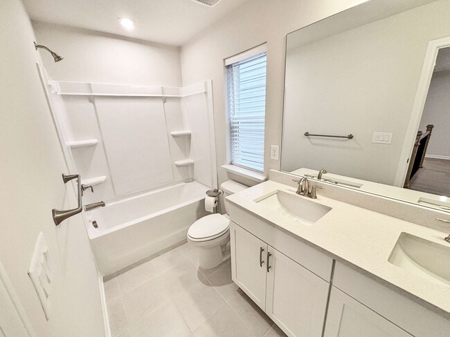 Building Photo - Brand New Build! Kennesaw 3BR/2.5BA