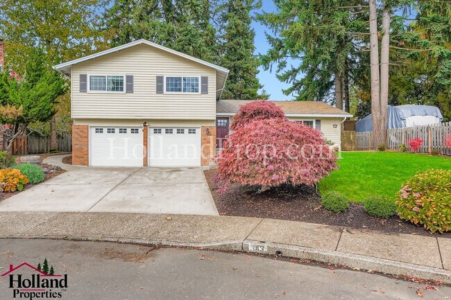 Primary Photo - Bright, Modern, and Ready to Welcome You H...