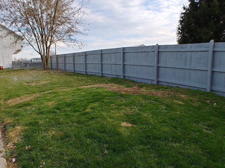 Building Photo - 117 N Middlesex Rd